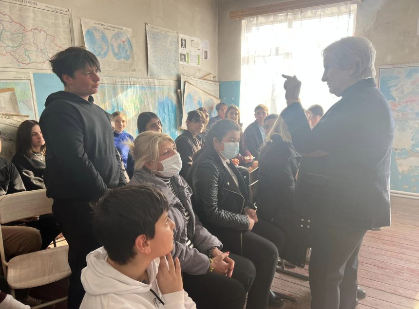 შეხვედრა თოხლიაურის სკოლაში USAID პროექტის ფარგლებში